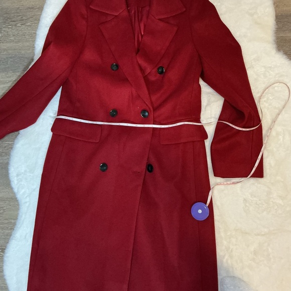 NWOT Elegant Double-Breasted Burgundy Coat - Picture 4 of 10